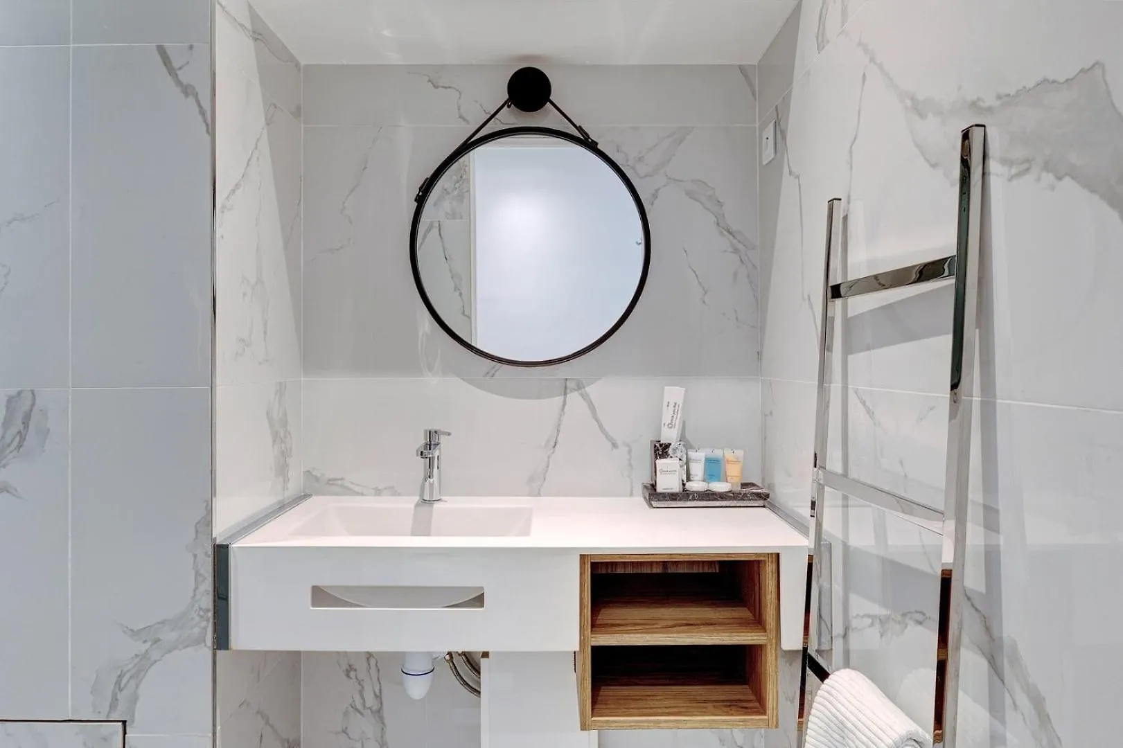 212 Suite Louboutin - Superb Apartment In Paris